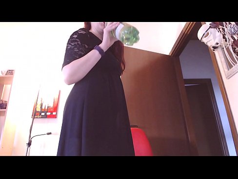 ❤️ Pokorna sužnja, ki obožuje umazane in sočne spodnjice, je po ogledu tega videa prisiljena masturbirati! ❤❌ Šukanje na porno sl.risegame.top ☑